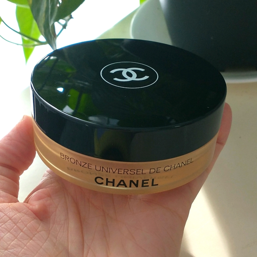 Chanel Bronze Universal de Chanel